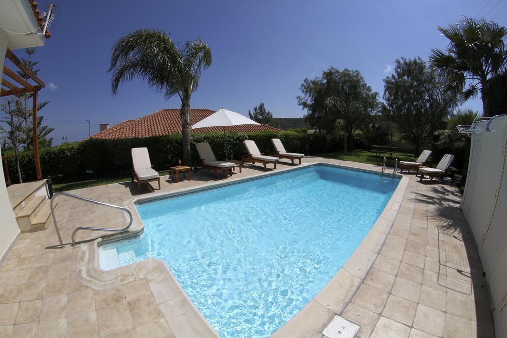 Eve Pissouri Rozaki Villa Room photo