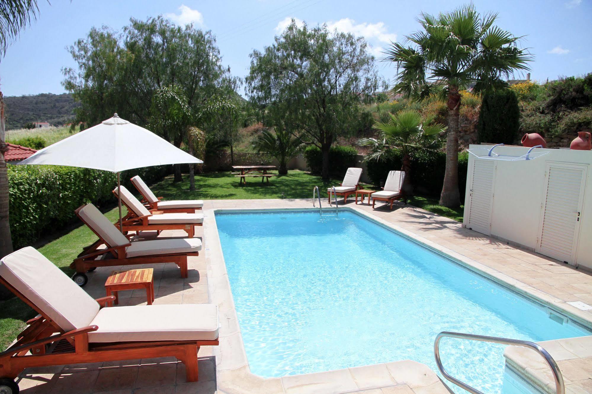 Eve Pissouri Rozaki Villa Exterior photo