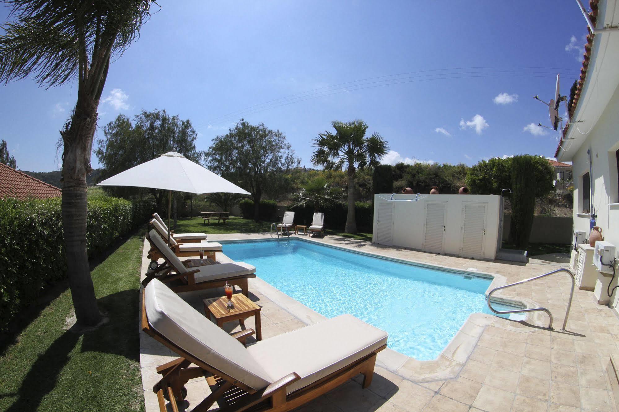Eve Pissouri Rozaki Villa Exterior photo